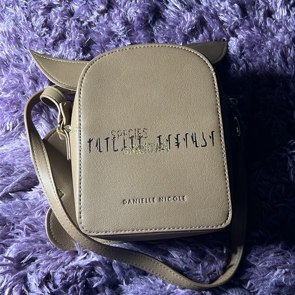 Grogu crossbody bag - Picture 5 of 10